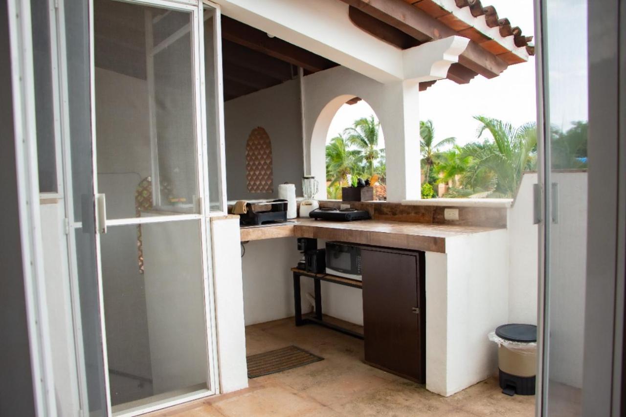 Aventura Pacifico Boutique Hotel Bucerías Extérieur photo