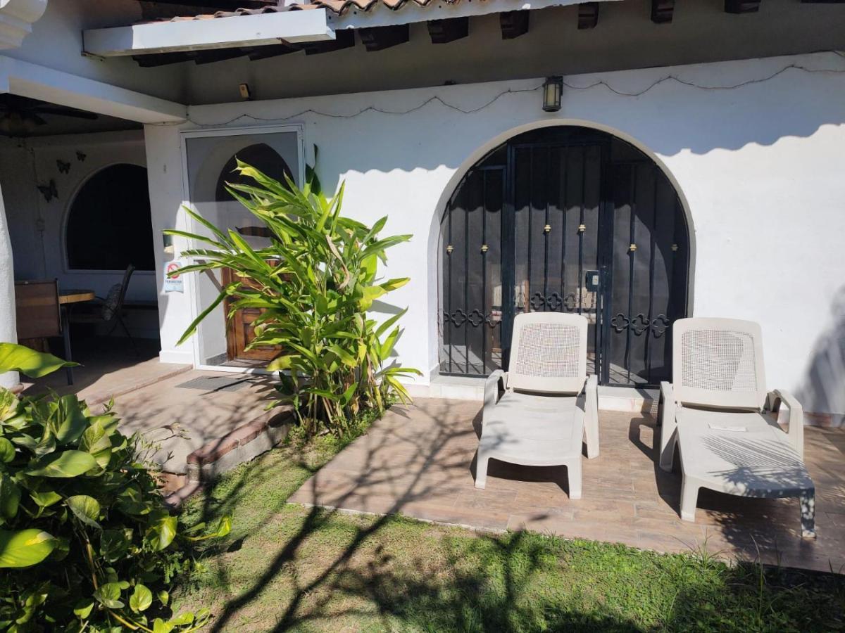 Aventura Pacifico Boutique Hotel Bucerías Extérieur photo